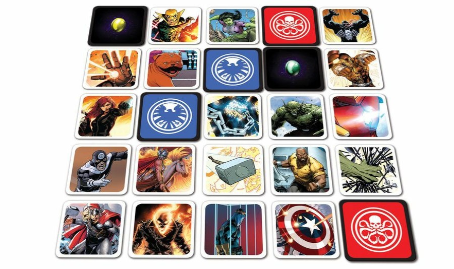 Usaopoly Partyspellen | Codenames Marvel - Partyspel