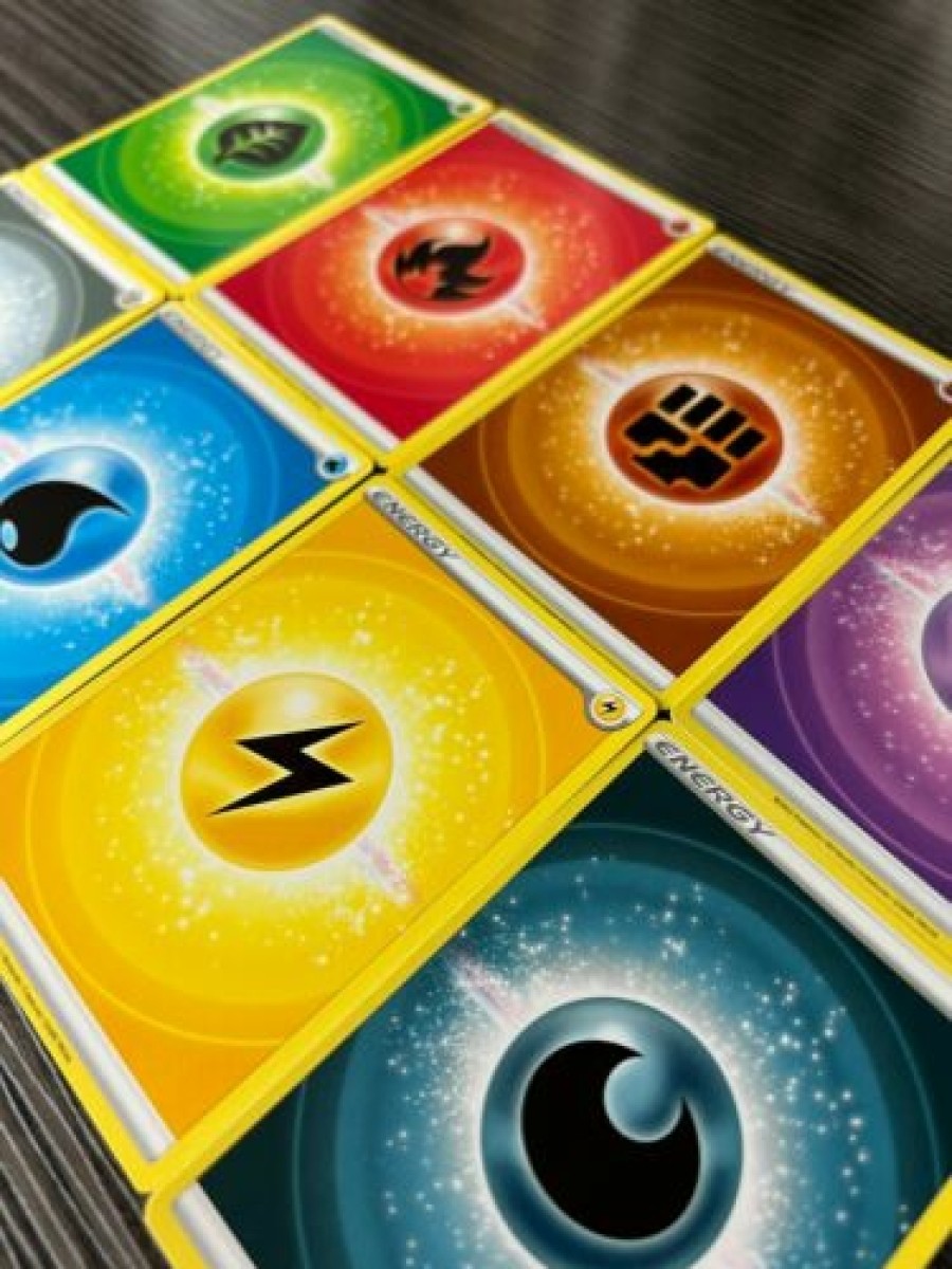 Pokemon Company Pokemon Special Boxen | Pokemon: Basic Energy Box