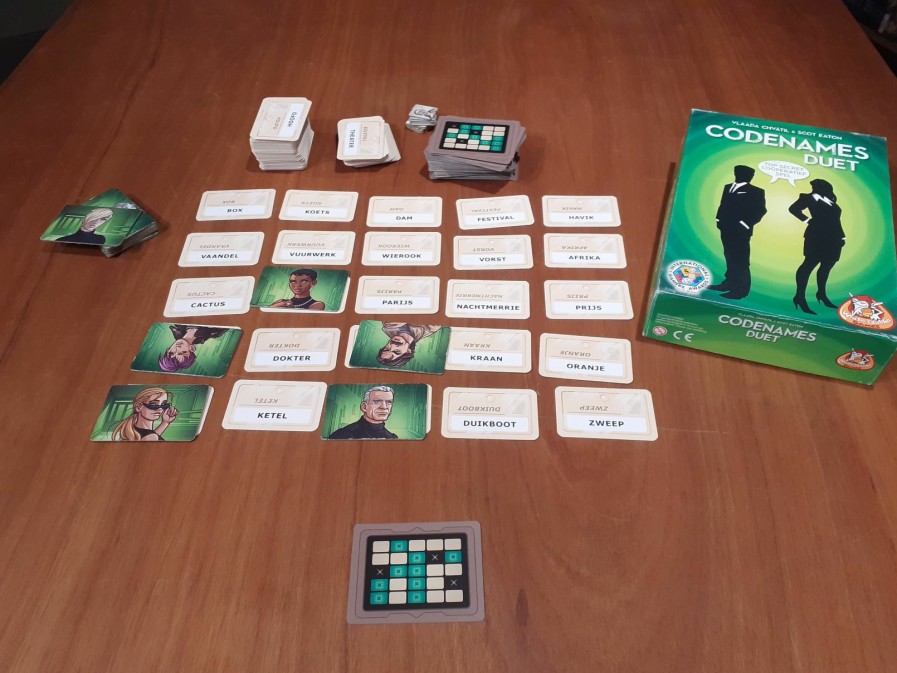 White Goblin Games Partyspellen | Codenames: Duet Nederlands